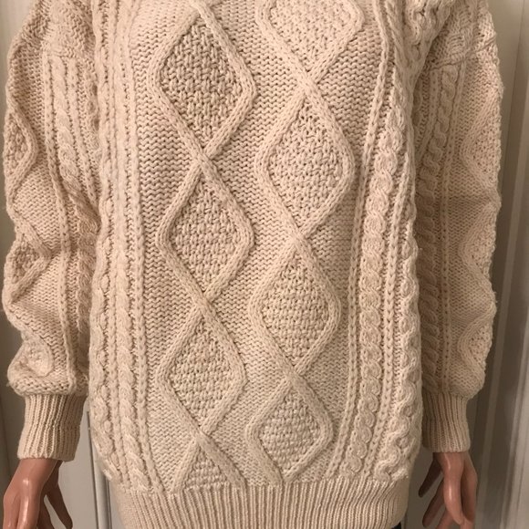 Blarney Castle Designs Size Medium in beige - Picture 2 of 10